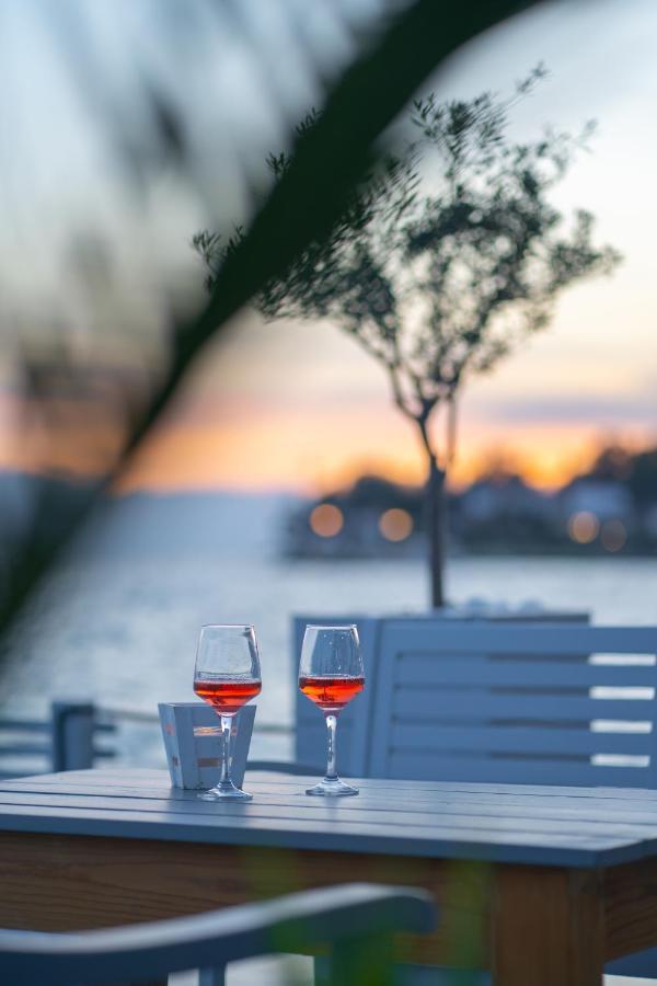 Vila Seafront Karma Luxury - An Escape From Reality Kato Gatzea Exteriér fotografie
